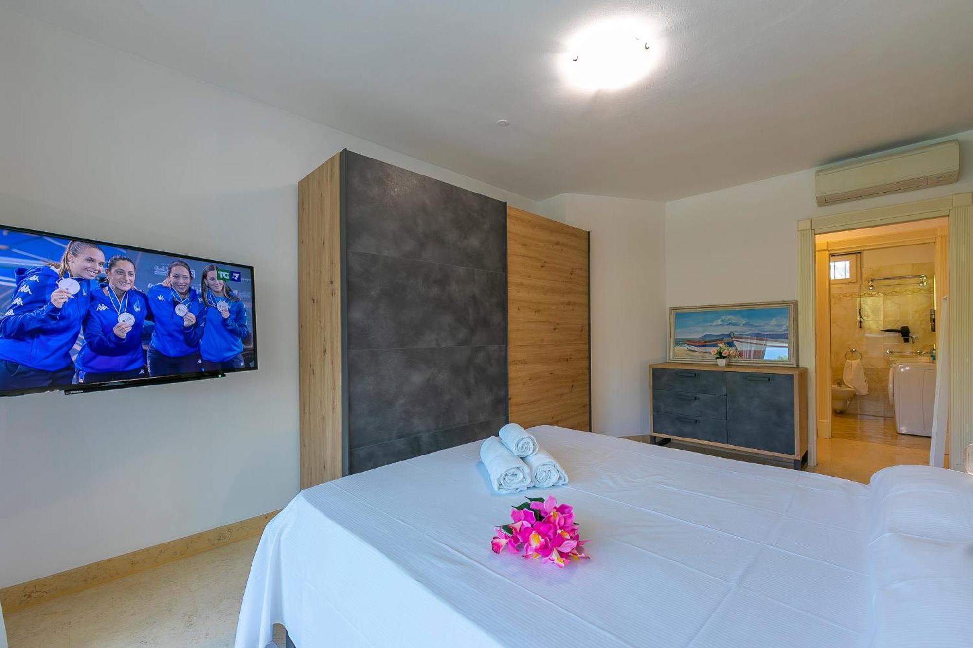 Rivoltella Apt With Pool 600M From Lake - Happy Rentals Desenzano del Garda Esterno foto